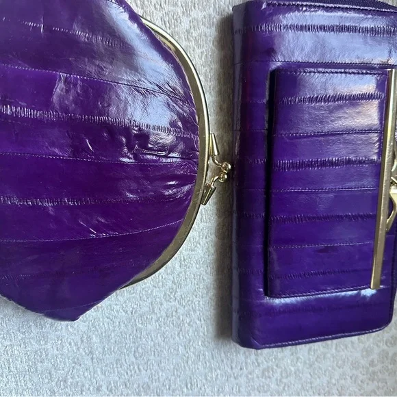 Elegant Purple Women's Wallet Set - Picture 2 of 5